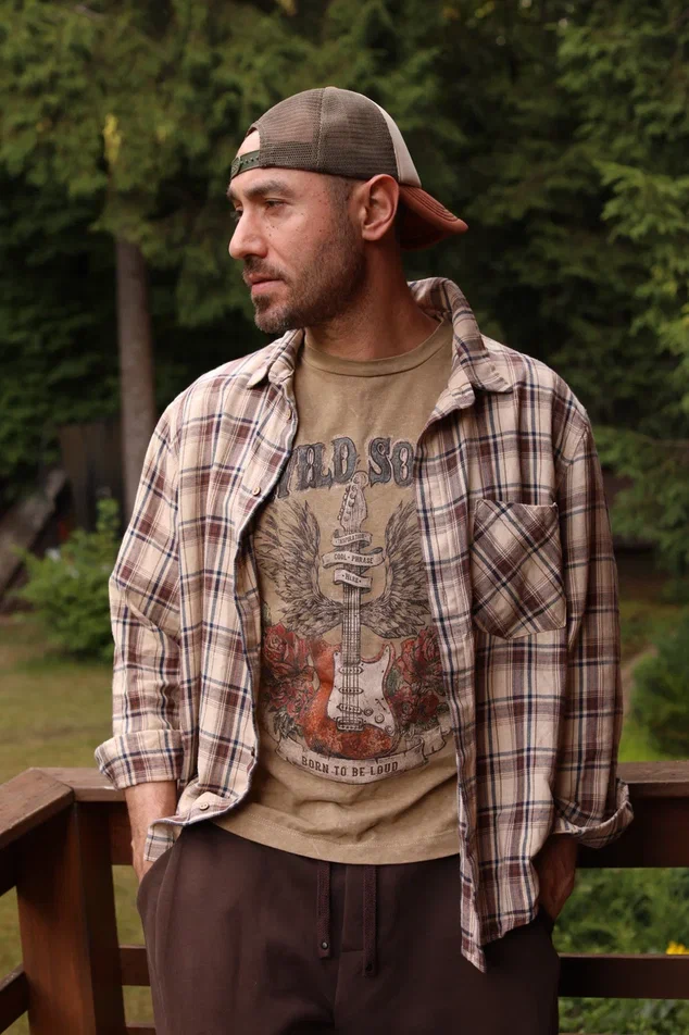 "altai" shirt