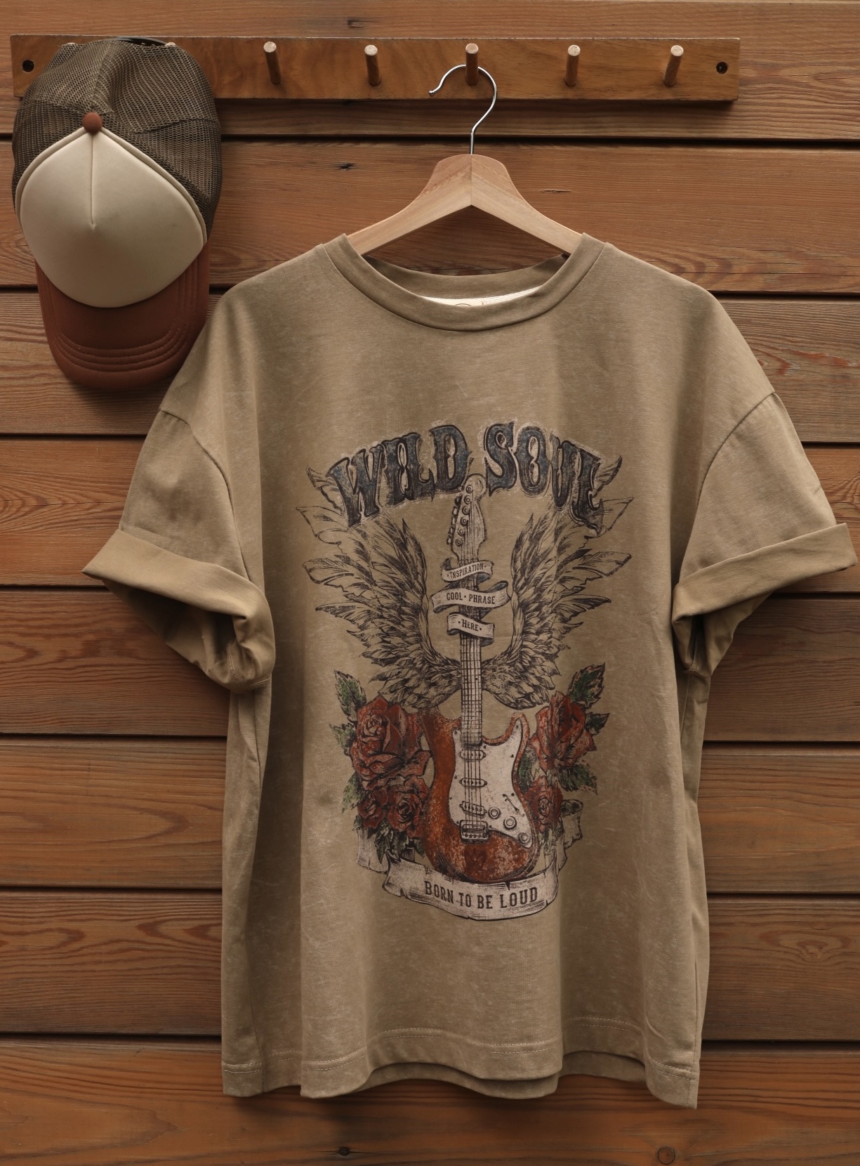 «Old school» T-shirt ocher